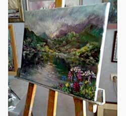 Плотно "Свет в горах" на мольберте