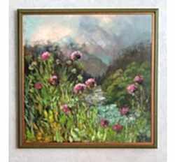 Картина масло "Горная река" с цветами на первом плане в раме